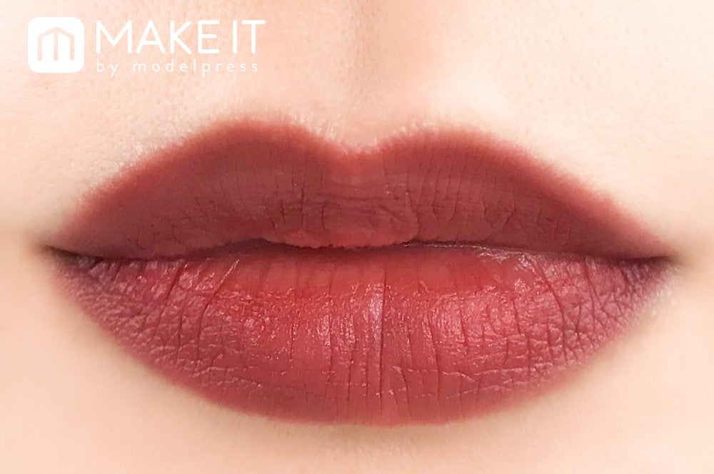 ポール & ジョー リップ クレヨン／01 使用 (C)メイクイット