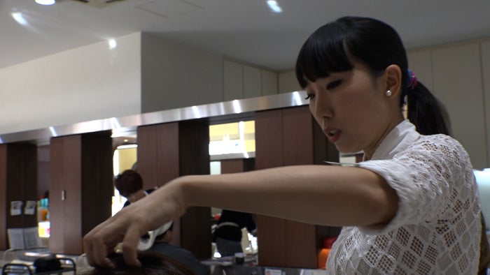 カット料金12万円 の超高級ヘアサロン ニューヨークの名門美容室で活躍のヘアスタイリスト 支持される理由とは モデルプレス カット料金12万円 の超高級ヘアサロン ニューヨークの名門美容室で活躍のヘアスタイリスト 支持される理由とは モデルプレス