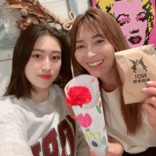 新山千春「恋ステ」出演の娘・もあの米ダンス留学を報告 レッスンの様子も公開