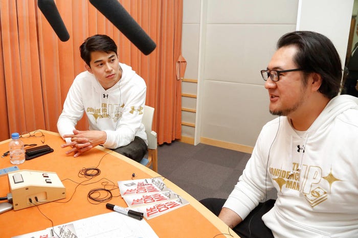 (左から)東出昌大、小手伸也(C)フジテレビ