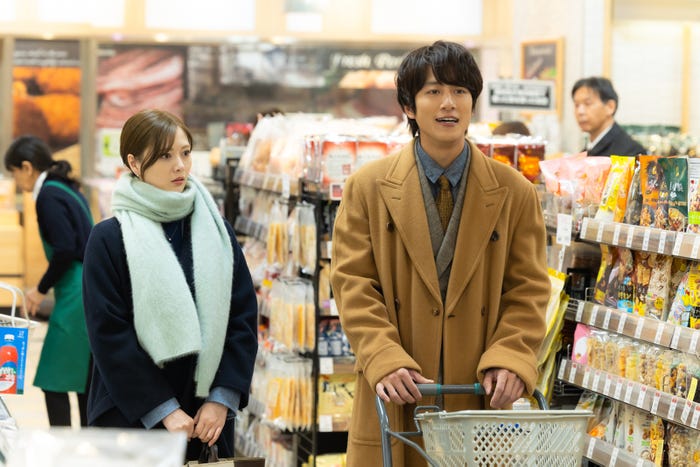 白石麻衣、溝端淳平(C)テレビ朝日