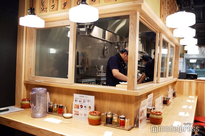 将棋歩兵 銀座店店内(C)ビューティーガール