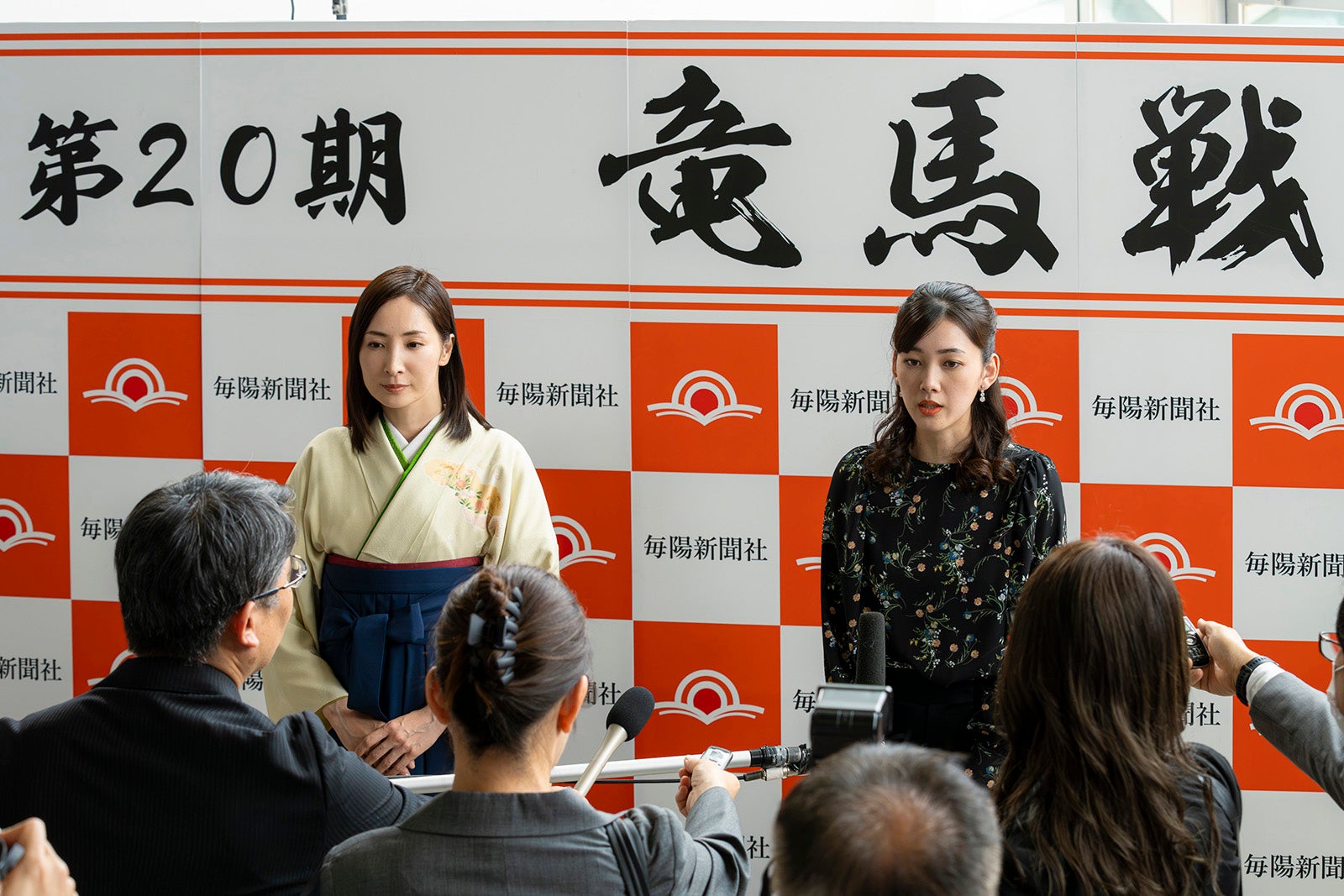 真飛聖、佐々木春香「ギフテッド」第3話より（C）東海テレビ