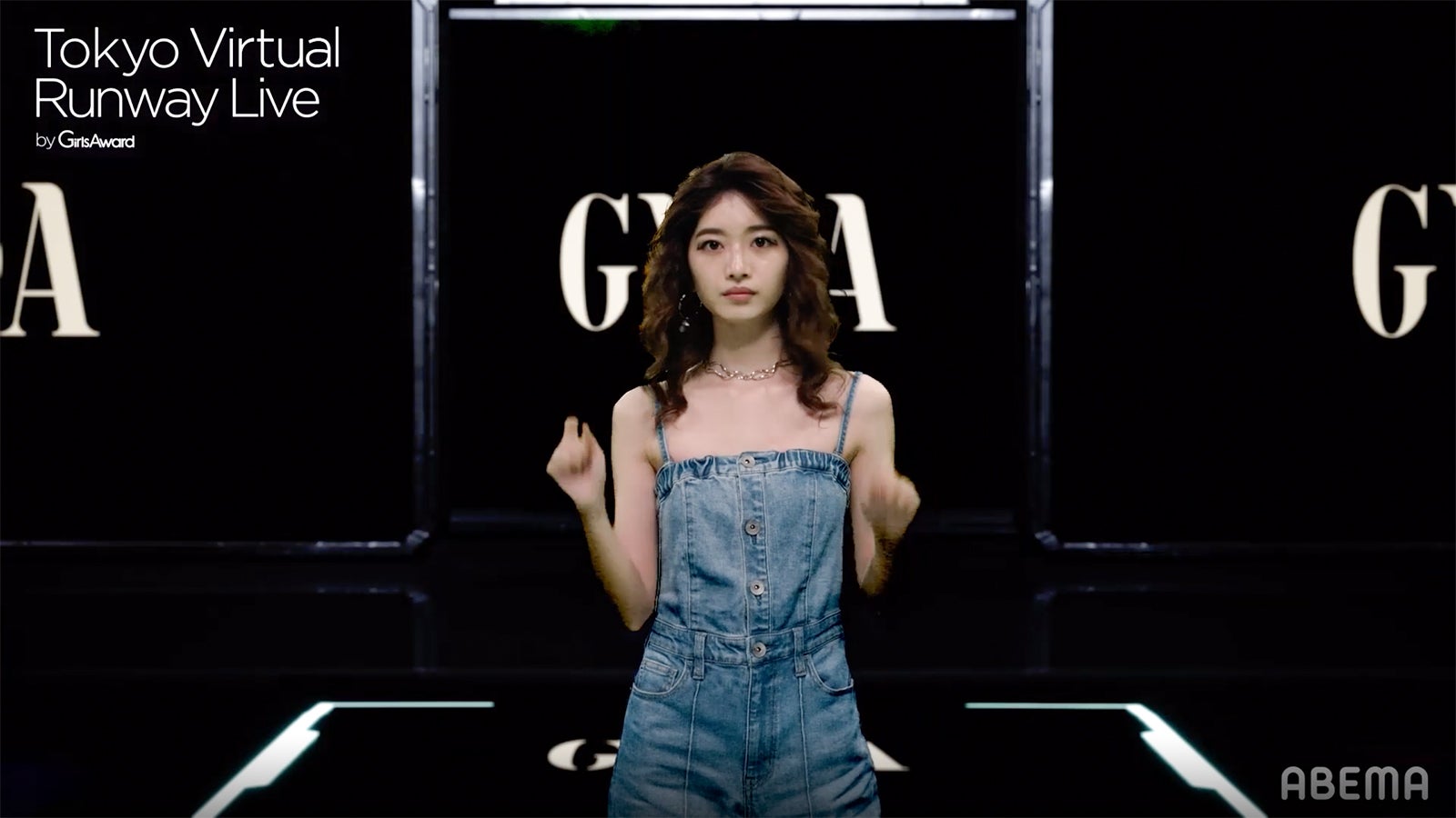 小室安未（C）Tokyo Virtual Runway Live by GirlsAward （C）AbemaTV, Inc.