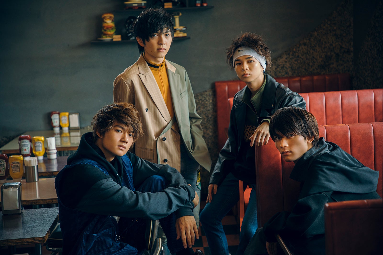 M!LK、初ファッションブック発表 “限界セクシー”に挑戦