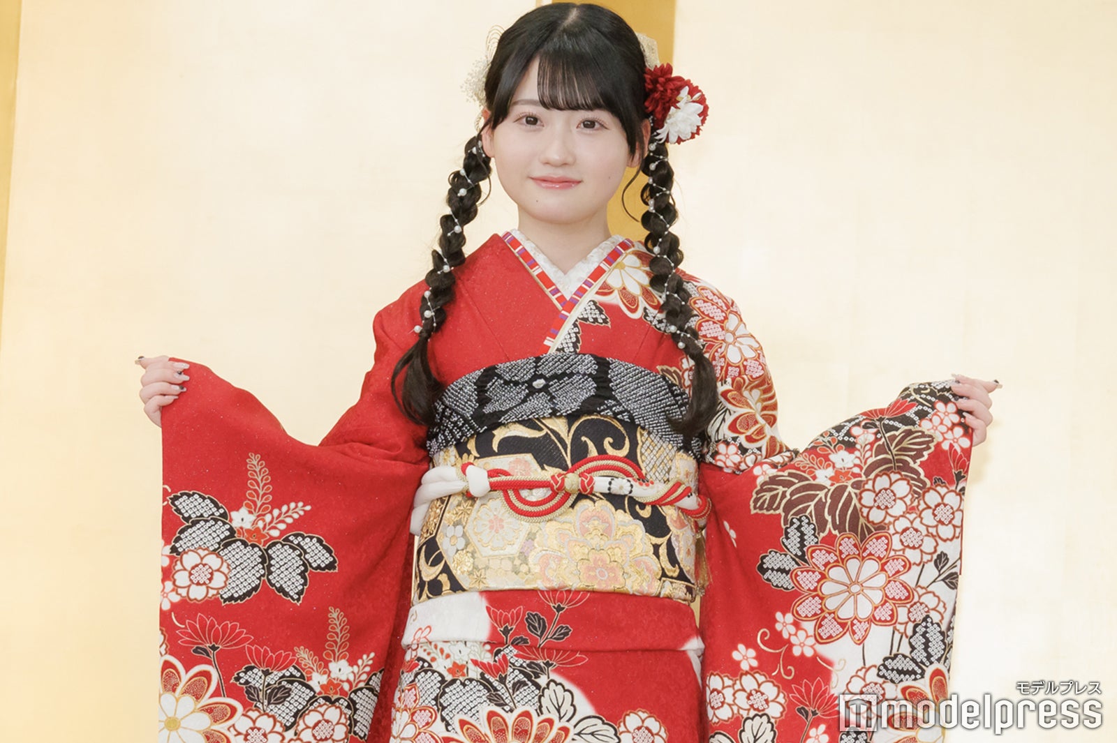 布袋百椛（C）モデルプレス