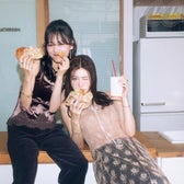 山下美月&生見愛瑠(画像提供:小学館)