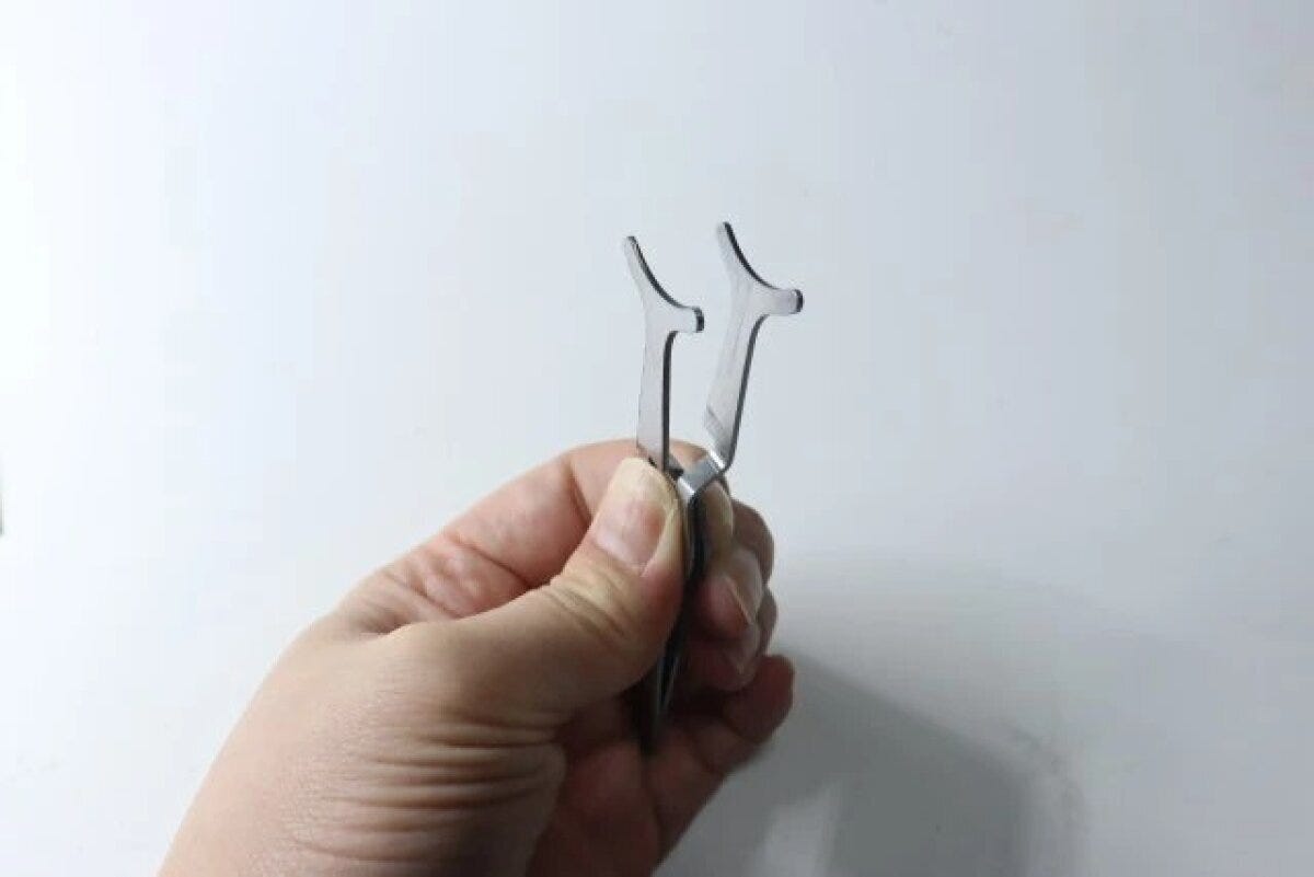 ダイソー 逆作用つけまつげピンセット 逆作用 ダイソー 逆作用つけまつげピンセット 逆作用