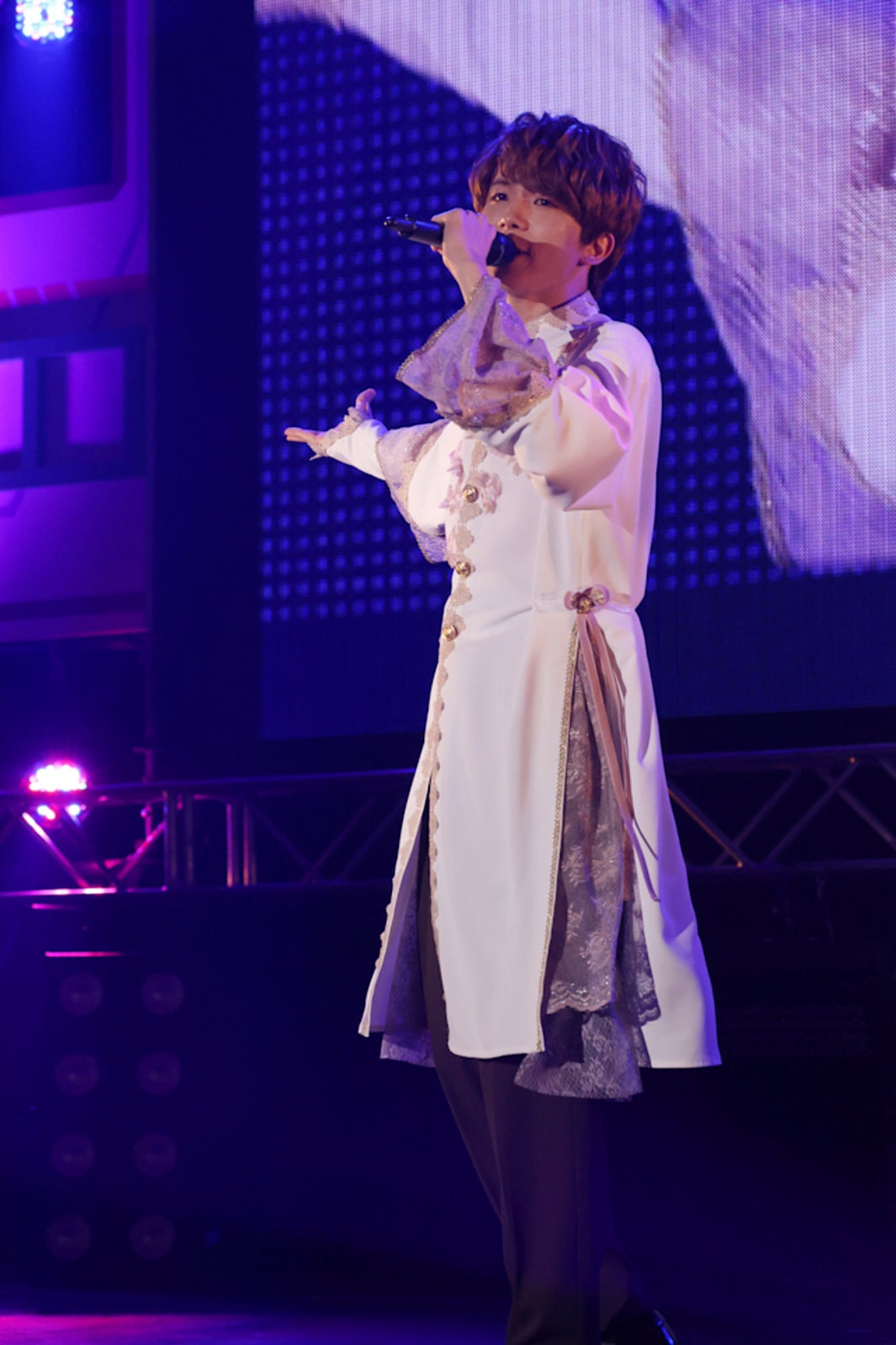 高塚智人 （C）LATCH! Project／JRE