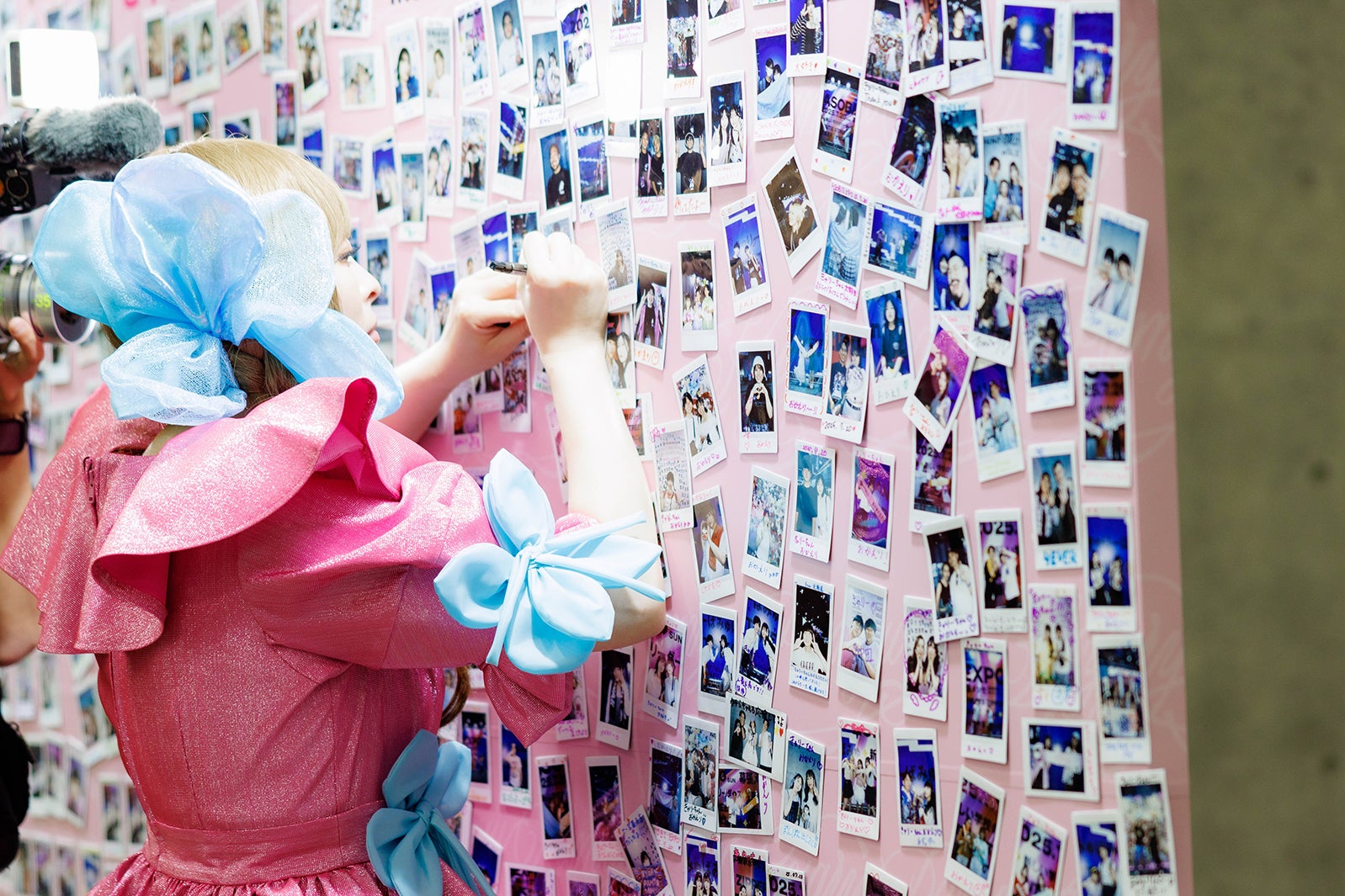 きゃりーおかえりボード「ASOBIEXPO 2025」（提供写真）