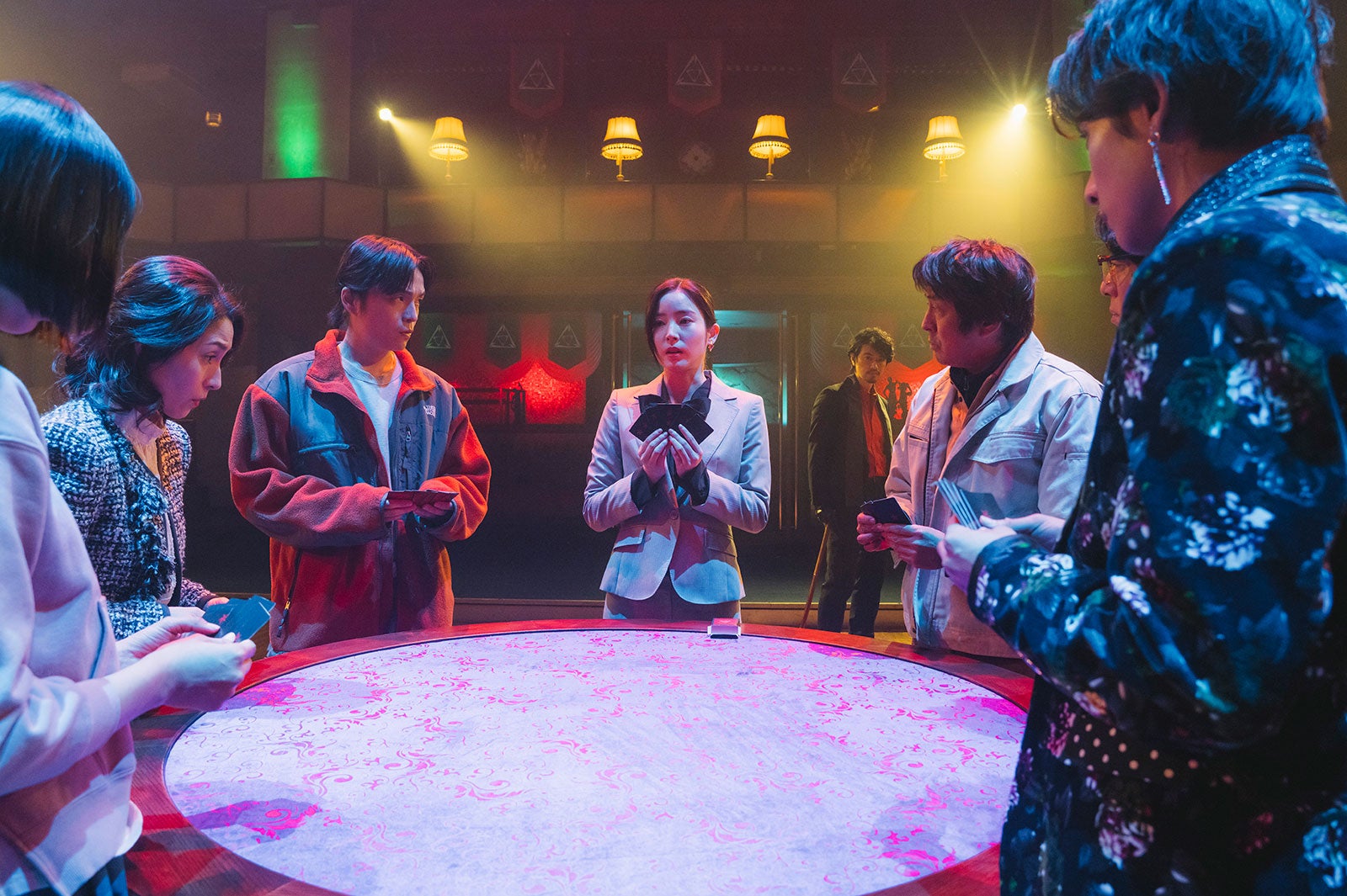 岡山天音、蓮佛美沙子、堀内健ら（C）日本テレビ