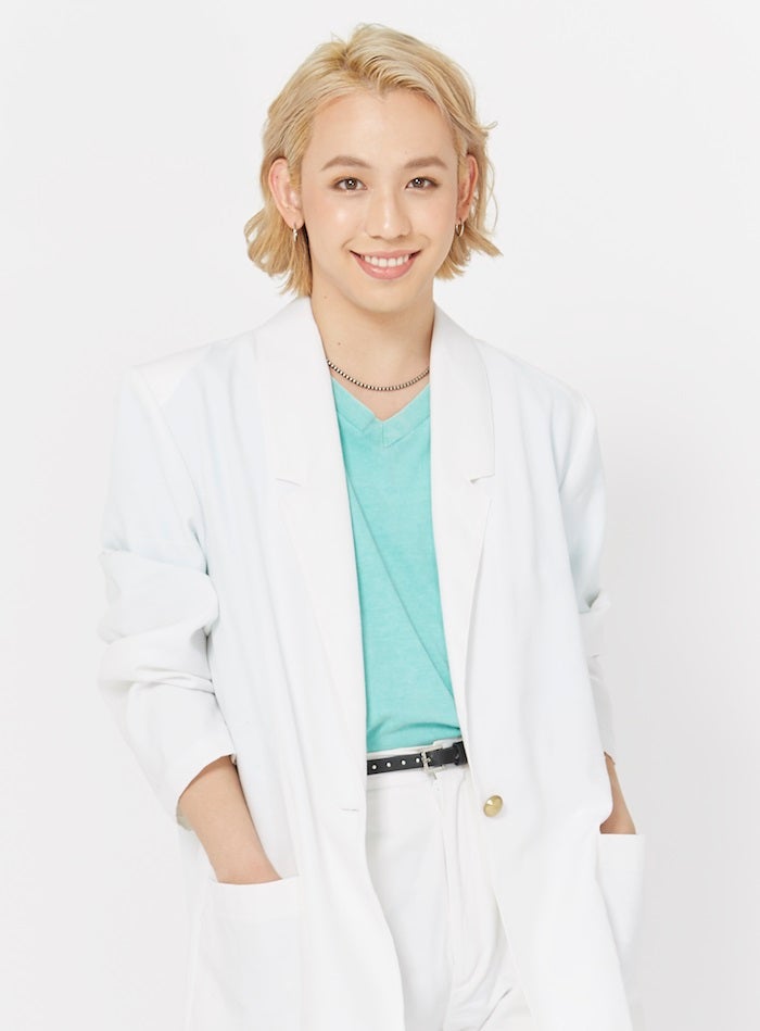 りゅうちぇる、収入事情を公開　アパレル店員時代の月収は？