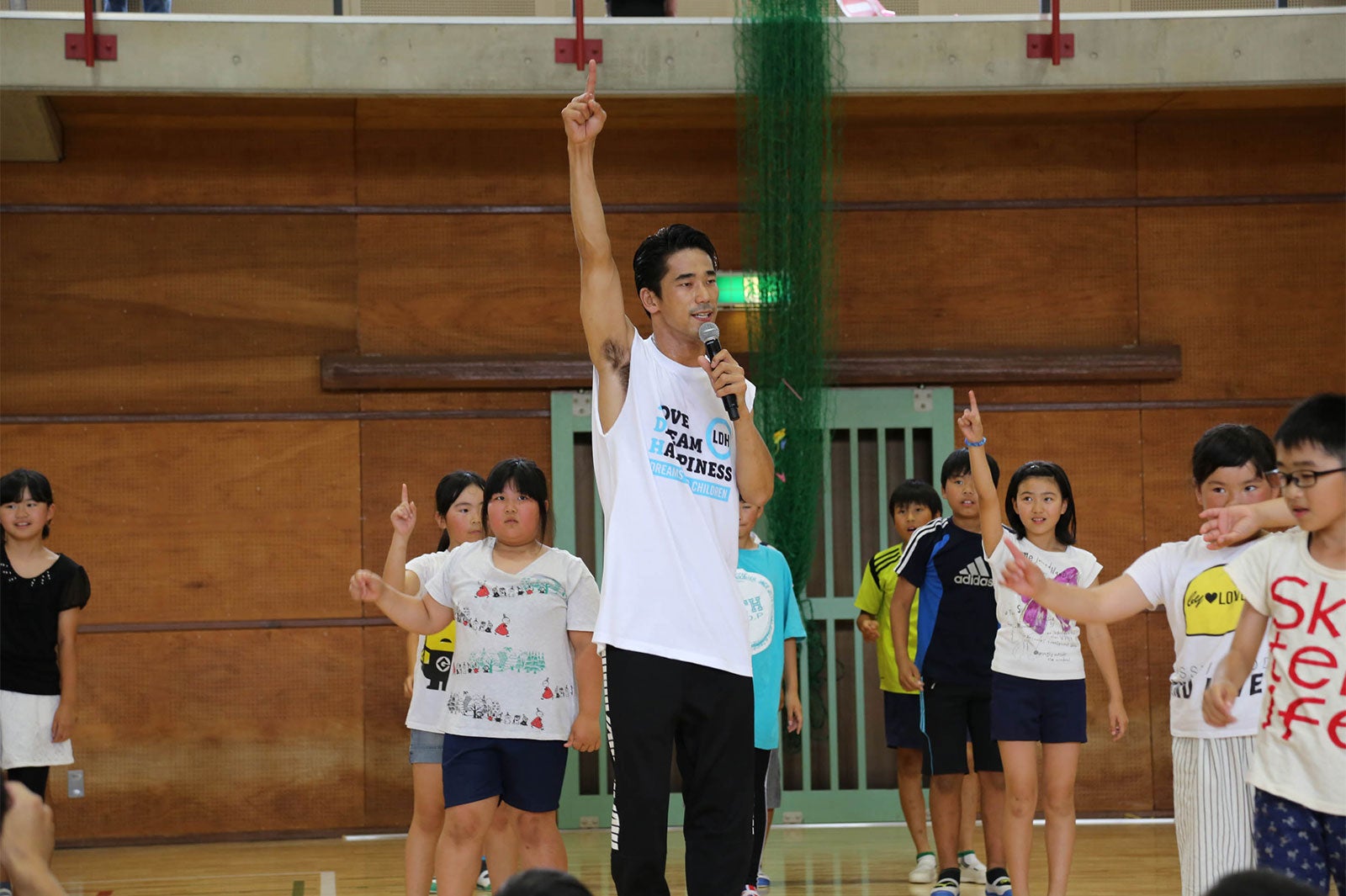 三代目JSB小林直己「R.Y.U.S.E.I.」生レクチャーで120人と“ランニングマン” THE RAMPAGE神谷健太&与那嶺瑠唯も初参加