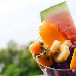 濃厚フルーツに癒やされる、沖縄の海カフェスイーツ