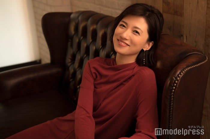 梅津弥英子アナ 5つの法則 ヘアメイク ファッション 会話術 フジテレビ モデルプレス 女性アナウンサー連載 モデルプレス