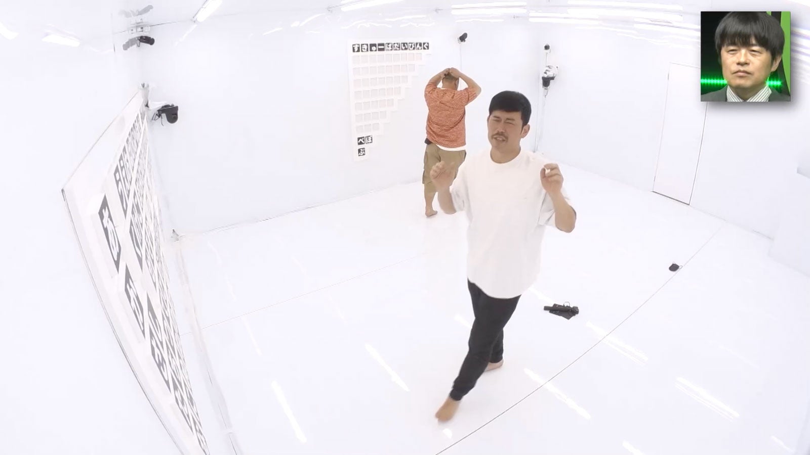 みちお、岡野陽一（C）DMM TV