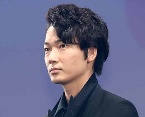 綾野剛、松坂桃李の“オネエ力”を絶賛「裏の主役」