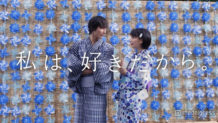 淡い恋心を表現する能年玲奈