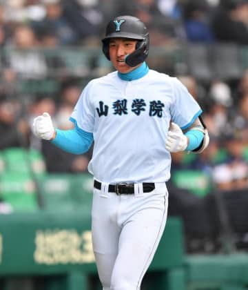 「スケールがあって楽しみ」「あれだけ飛ばせるのは魅力」 注目の二刀流、菰田が左越えソロ 負傷交代で登板ならずもスカウト陣から高評価