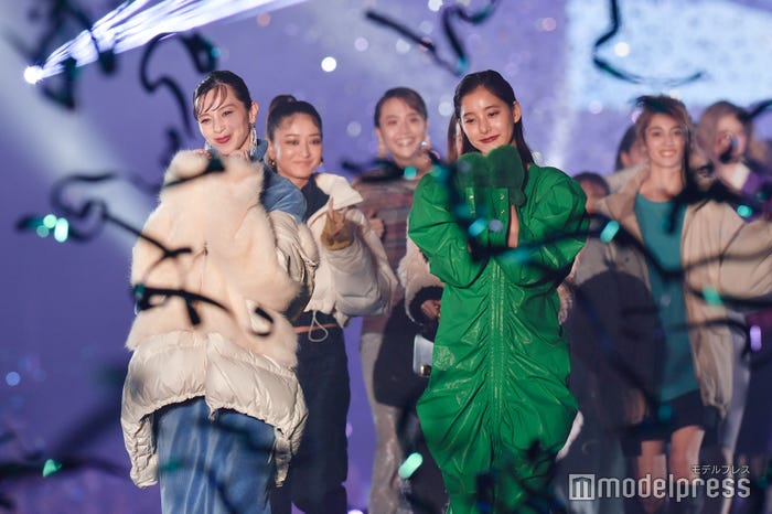 フィナーレの様子(C)モデルプレス