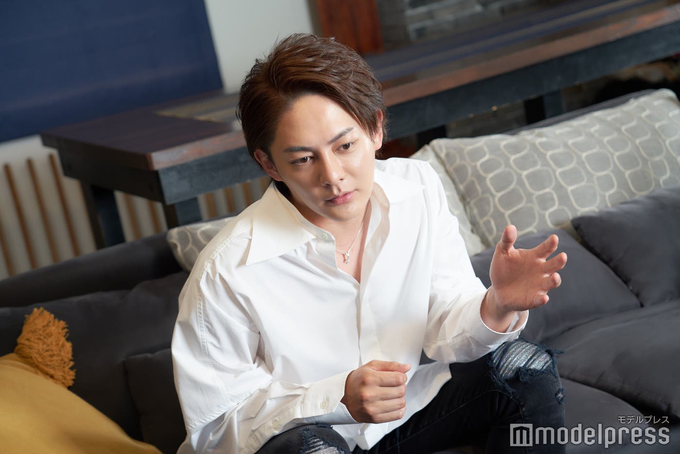 (C)モデルプレス