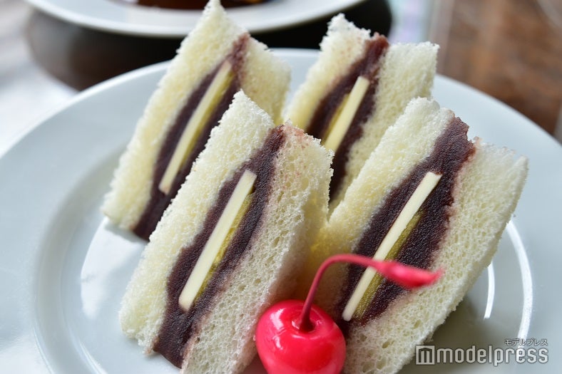 隠し味が効いたあんバタサンド（500円）