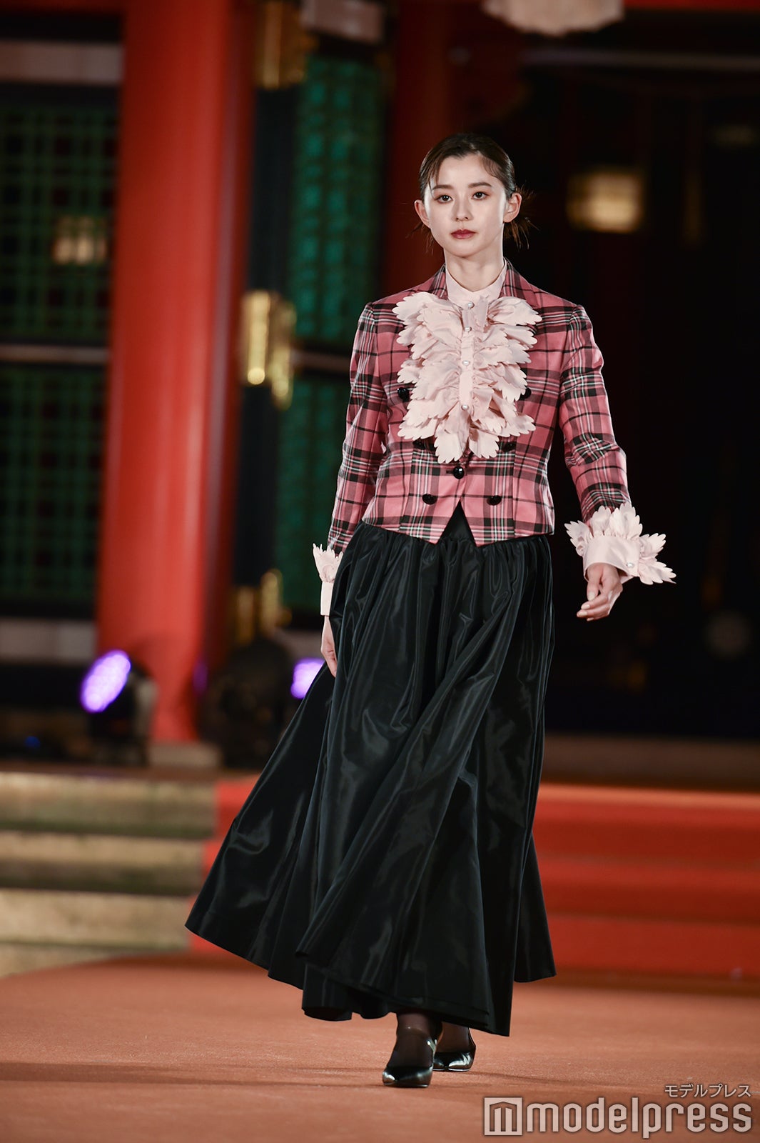 朝比奈彩（C）モデルプレス