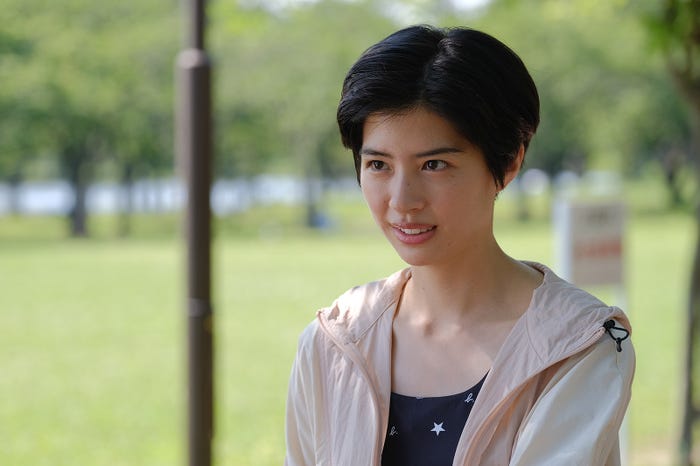 佐久間由衣「彼女はキレイだった」第4話より(C)カンテレ・フジテレビ