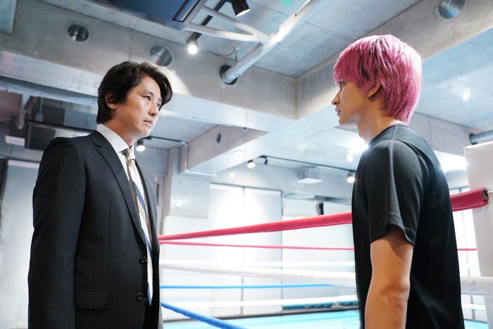 谷原章介・瀬戸利樹/「偽装不倫」最終話より(C)日本テレビ