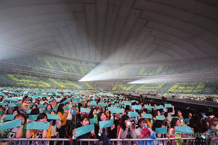 観客からのサプライズメッセージ(※写真は14日のもの)