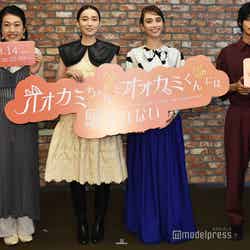 （左から）横澤夏子、飯豊まりえ、滝沢カレン、神尾楓珠 （C）モデルプレス