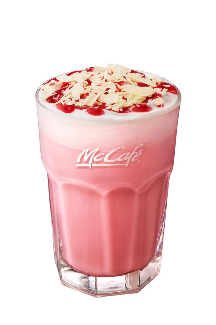 ホワイトチョコストロベリーラテ/画像提供:日本マクドナルド