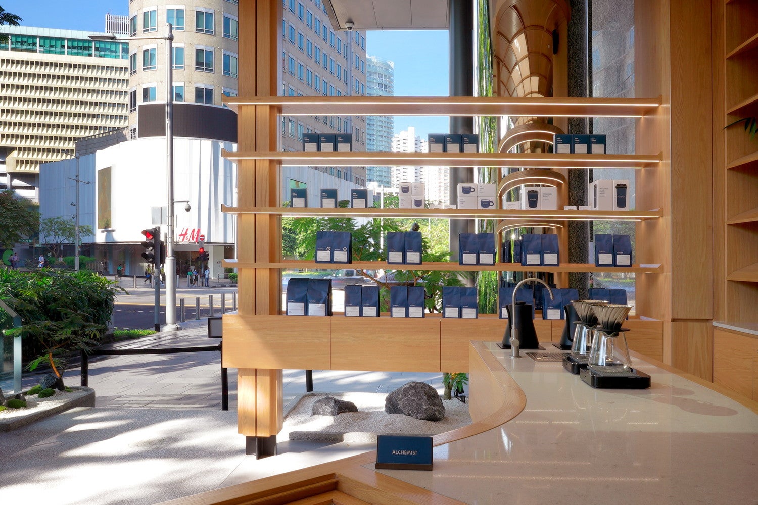 アルケミストシンガポール店舗の様子／提供画像