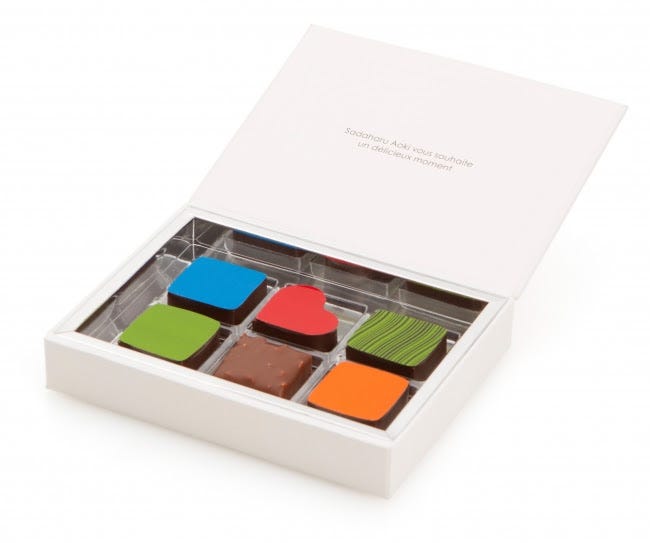 AOKI 2017(6個入り):3348円(税込)/画像提供:パティスリー・サダハル・アオキ・パリ 広報事務局