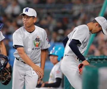 佐野日大・麦倉監督「2球待ちなさい」難敵・高部対策を明かす 「何でもいいので1点を取りたいと」1-0で25年ぶり勝利