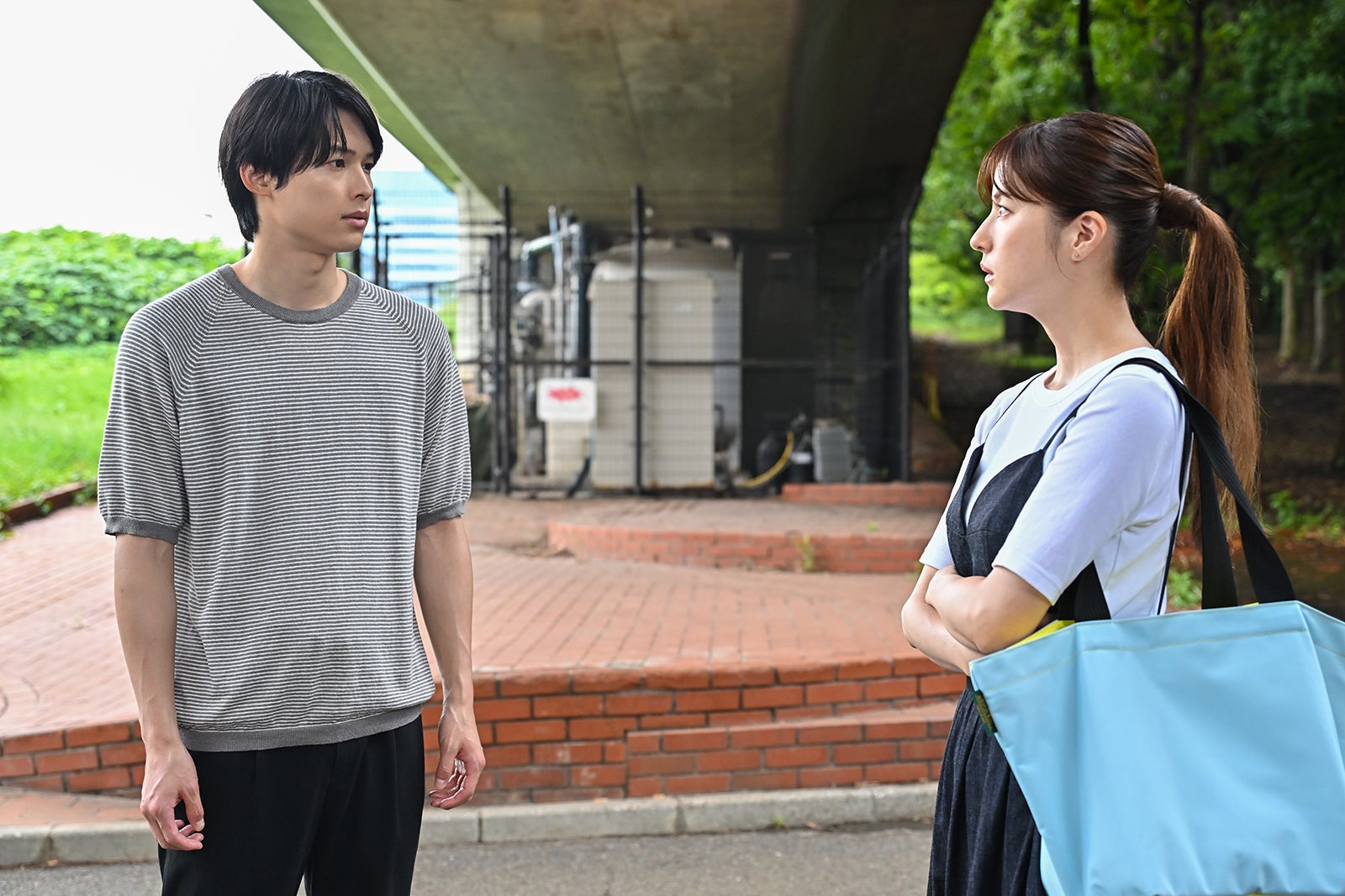 松村北斗、松本若菜「西園寺さんは家事をしない」第10話より（C）TBS