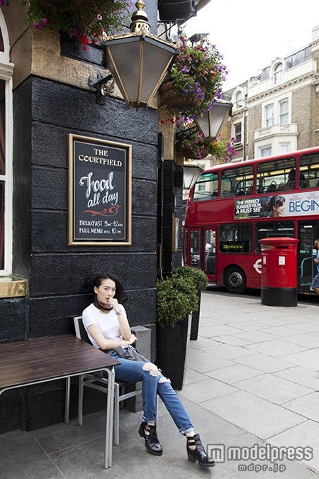 知英/初のスタイルブック『GROW UP!』より/画像提供:マガジンハウス