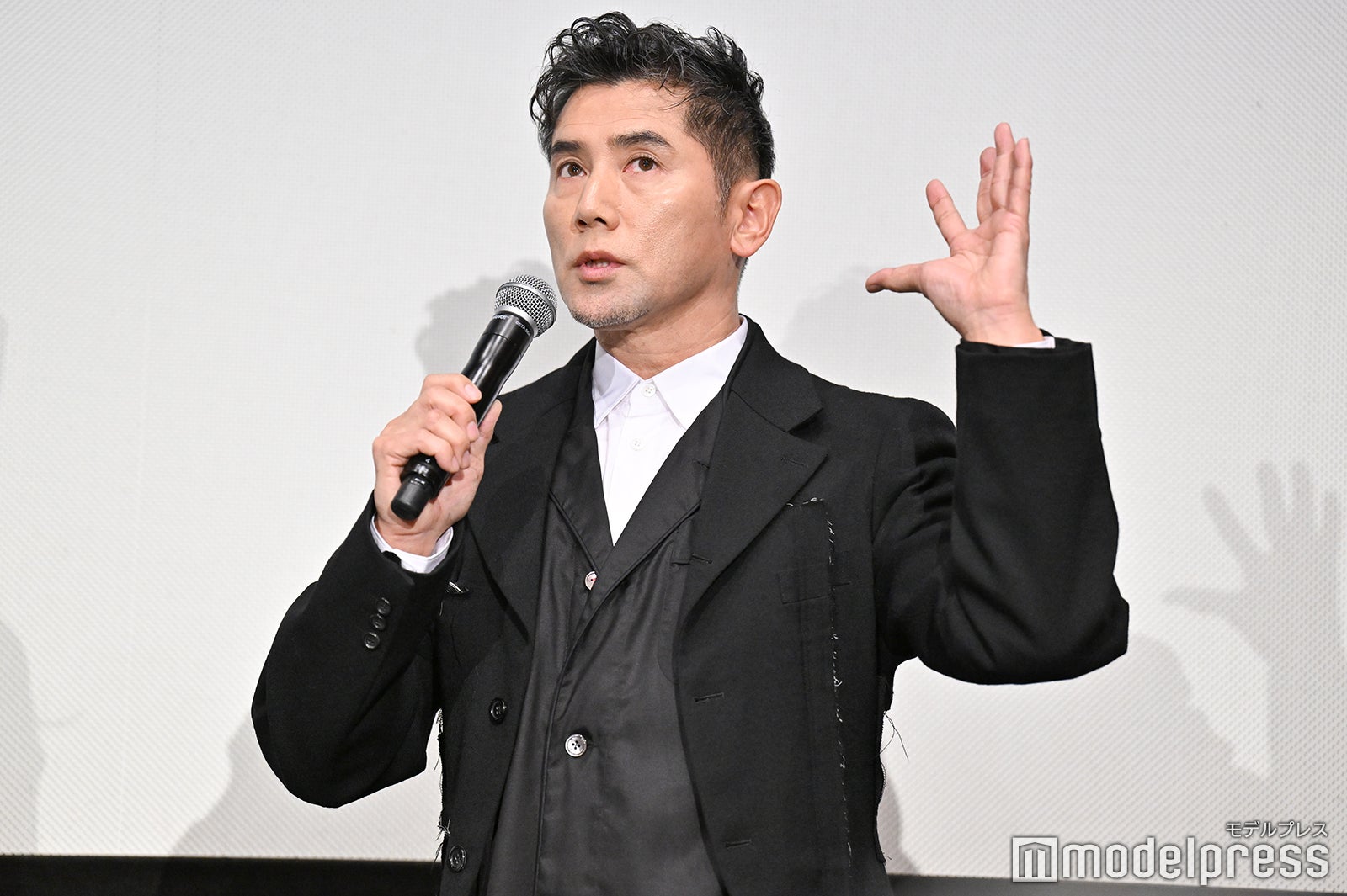 本木雅弘（C）モデルプレス