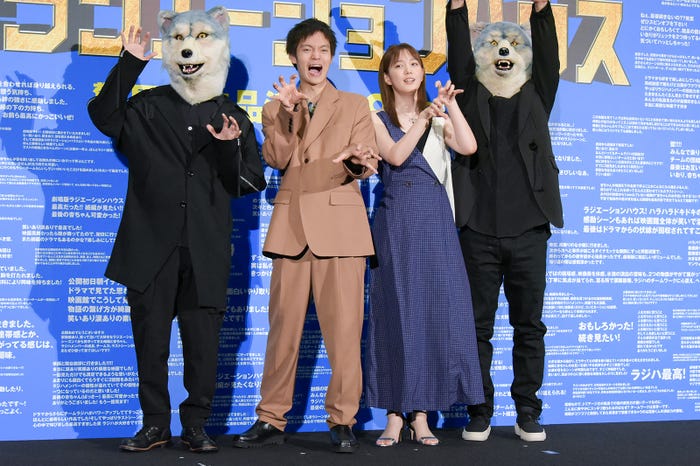 (左から)Jean-KenJohnny、窪田正孝、本田翼、KamikazeBoy(C)モデルプレス