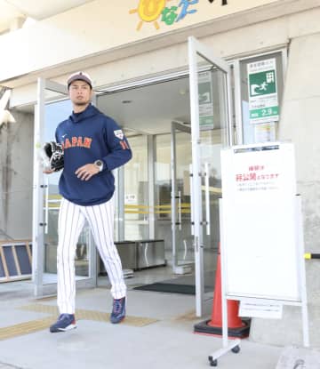 侍ジャパン ダルビッシュがピッチクロックの極意伝授！報道陣非公開で約40分 藤平「細かく教えてもらったことは本当に大きい」細かな場面想定も