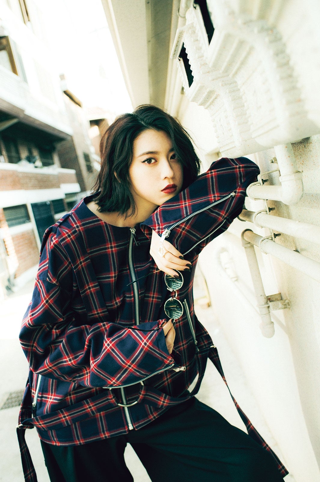 「みよしーくれっと」より 撮影／MARCO　(C)集英社