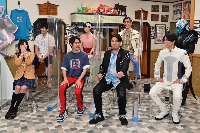 (上段左から)戸次重幸、映美くらら、濱尾ノリタカ(下段左から)井本彩花、前田拳太郎、木村昴、日向亘(提供写真)