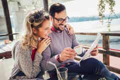 付き合っちゃう 男性が 両思いだと確信 する瞬間って モデルプレス 付き合っちゃう 男性が 両思いだと確信 する瞬間って モデルプレス
