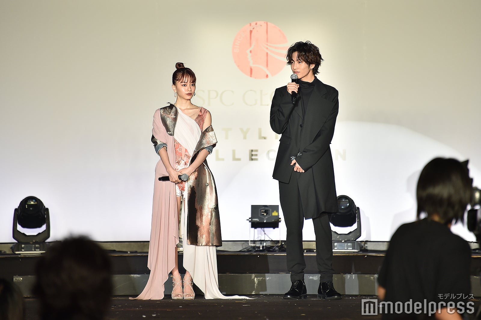 「ベストスタイリングアワード2019」授賞式／山本舞香＆志尊淳（C）モデルプレス