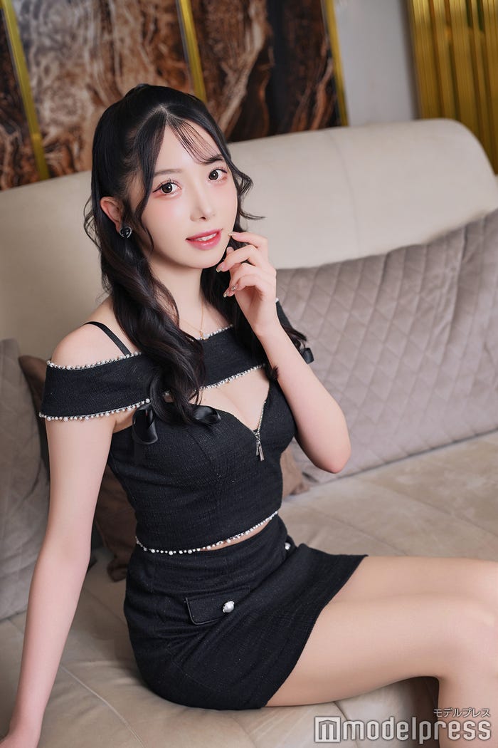 渚みほ「桃李」(C)モデルプレス