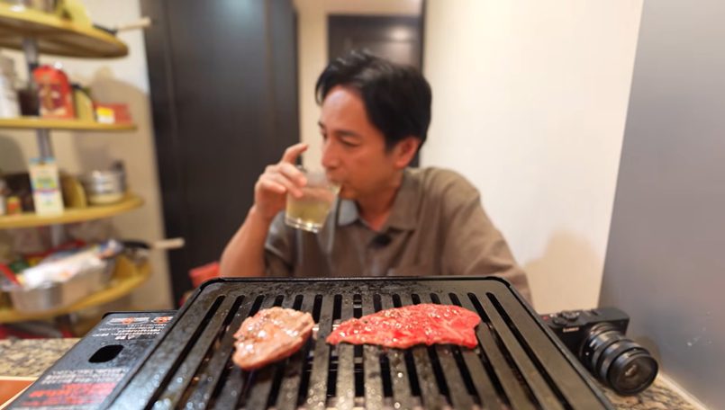 深夜に誕プレの高級肉を全部位制覇！徳井の至福の台所焼肉