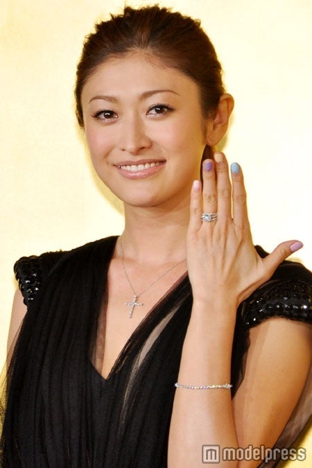 山田優、弟・親太朗とテレビ初共演「小栗さんに怒られちゃうかな？」