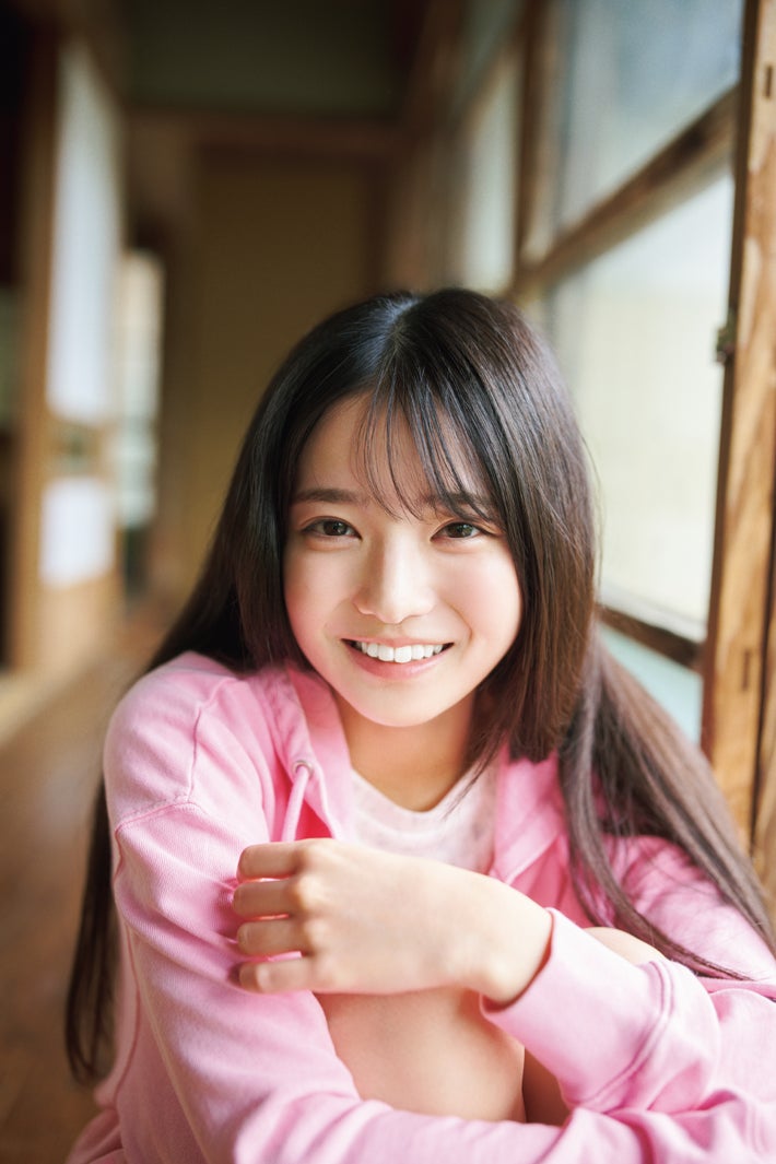 乃木坂46 6期生・瀬戸口心月、漫画雑誌初ソロ表紙 初々しい