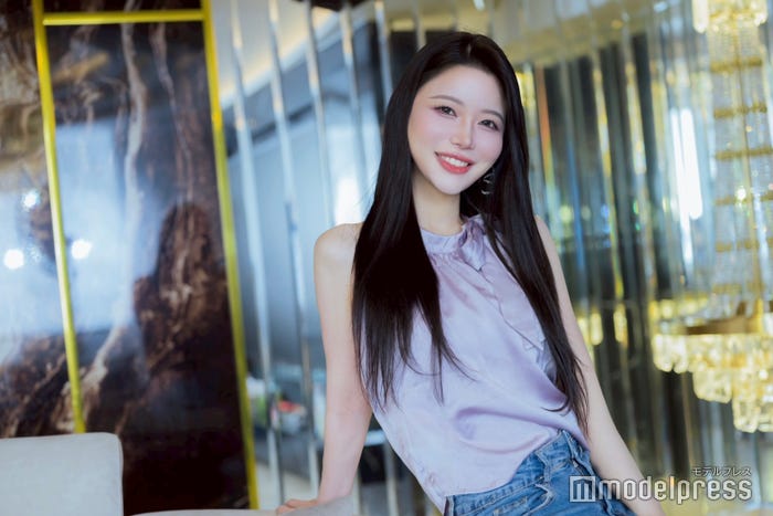 一条すず「BARCELONA桃李」(C)モデルプレス