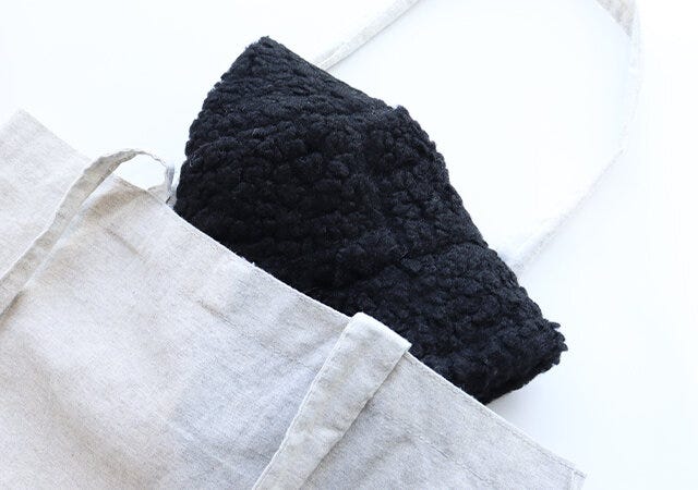 ダイソー　ボアハット　バッグ　持ち運び